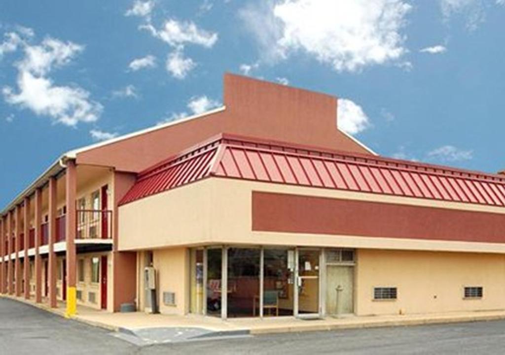 Econo Lodge Northeast Reading Dış mekan fotoğraf